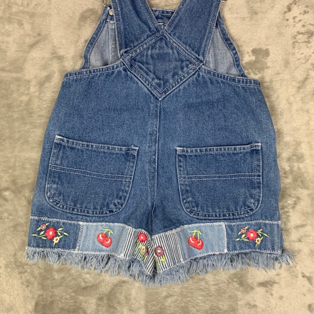 VTG Y2K Young Hearts Toddler 2T Denim Shortalls Floral Cherry Embroidered Garden - Picture 7 of 9